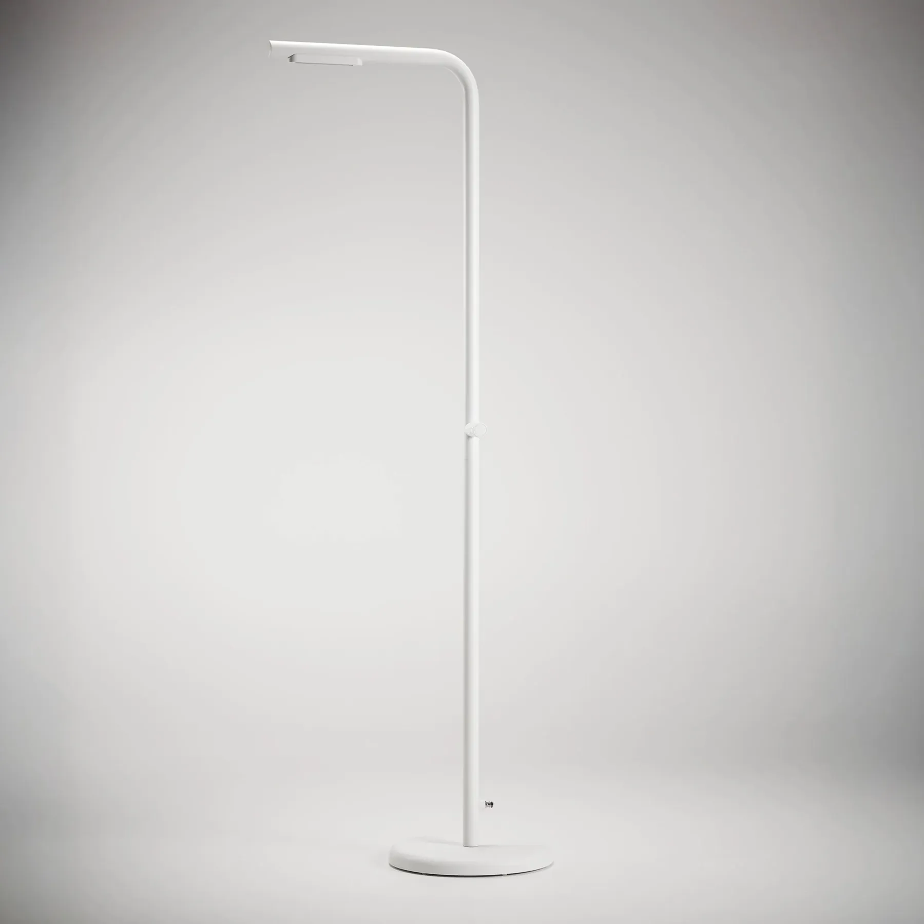 ZEE Levantine outdoor shower white