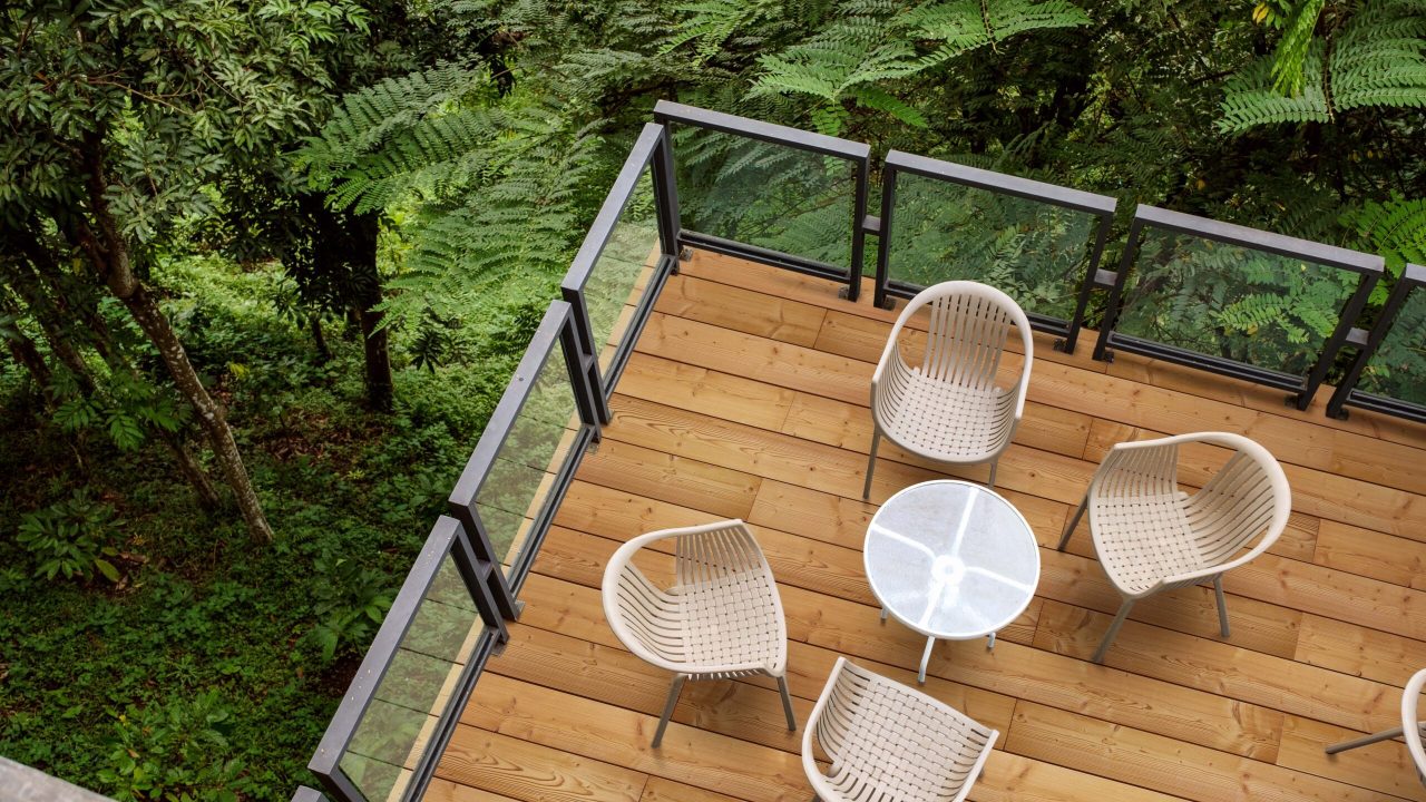 2. Products Decking (დეკი)